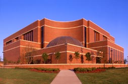 ARCHITECTURAL PHOTOGRAPHERS image of new TSU Science (c)2001 Paul Chaplo VR producer